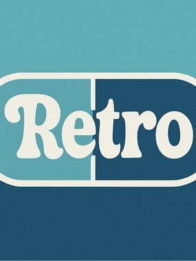 Hello, We are RetroCapsule! We specialize in curating premium vintage for you!
